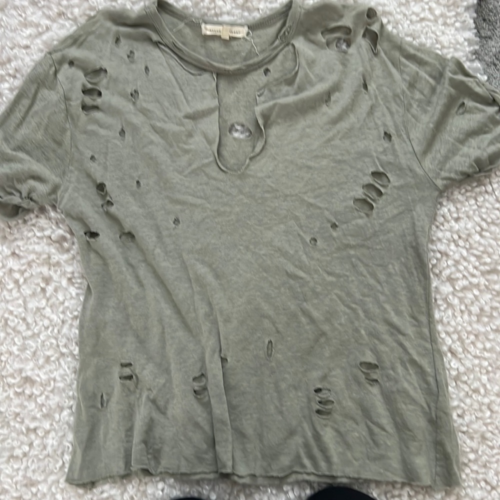 Buckle top